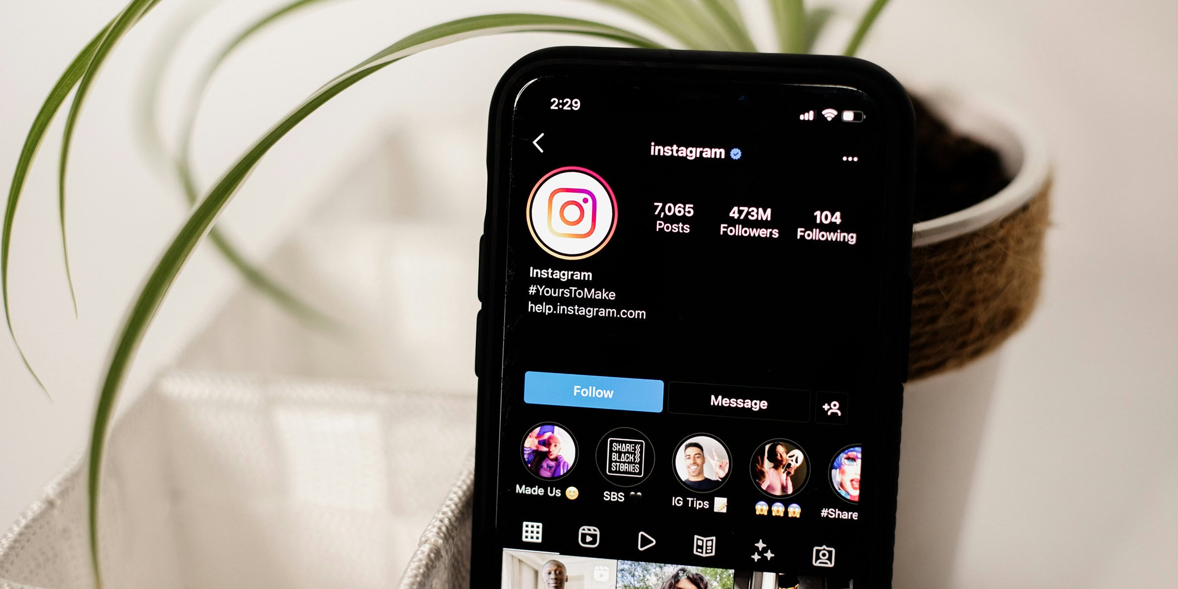 Instagram Affiliate Marketing Featured